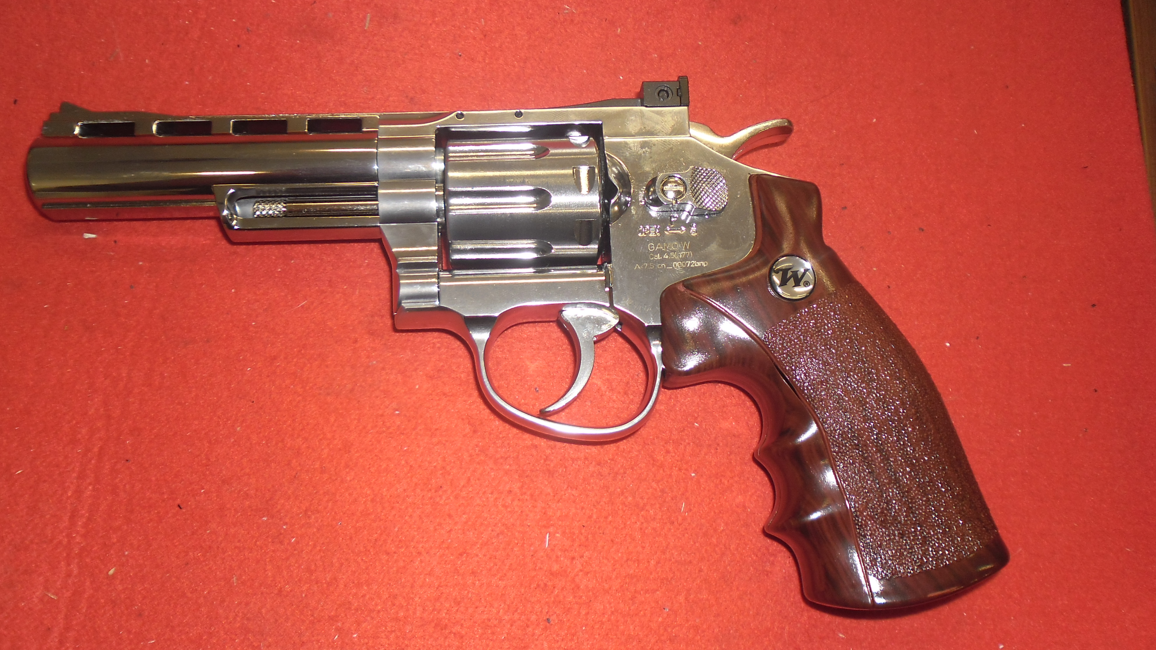 AC  REVOLVER LIBERA VENDITA - MARCA GAMO LIBERA VENDITA - MODELLO W4 - CALIBRO 4,5 376