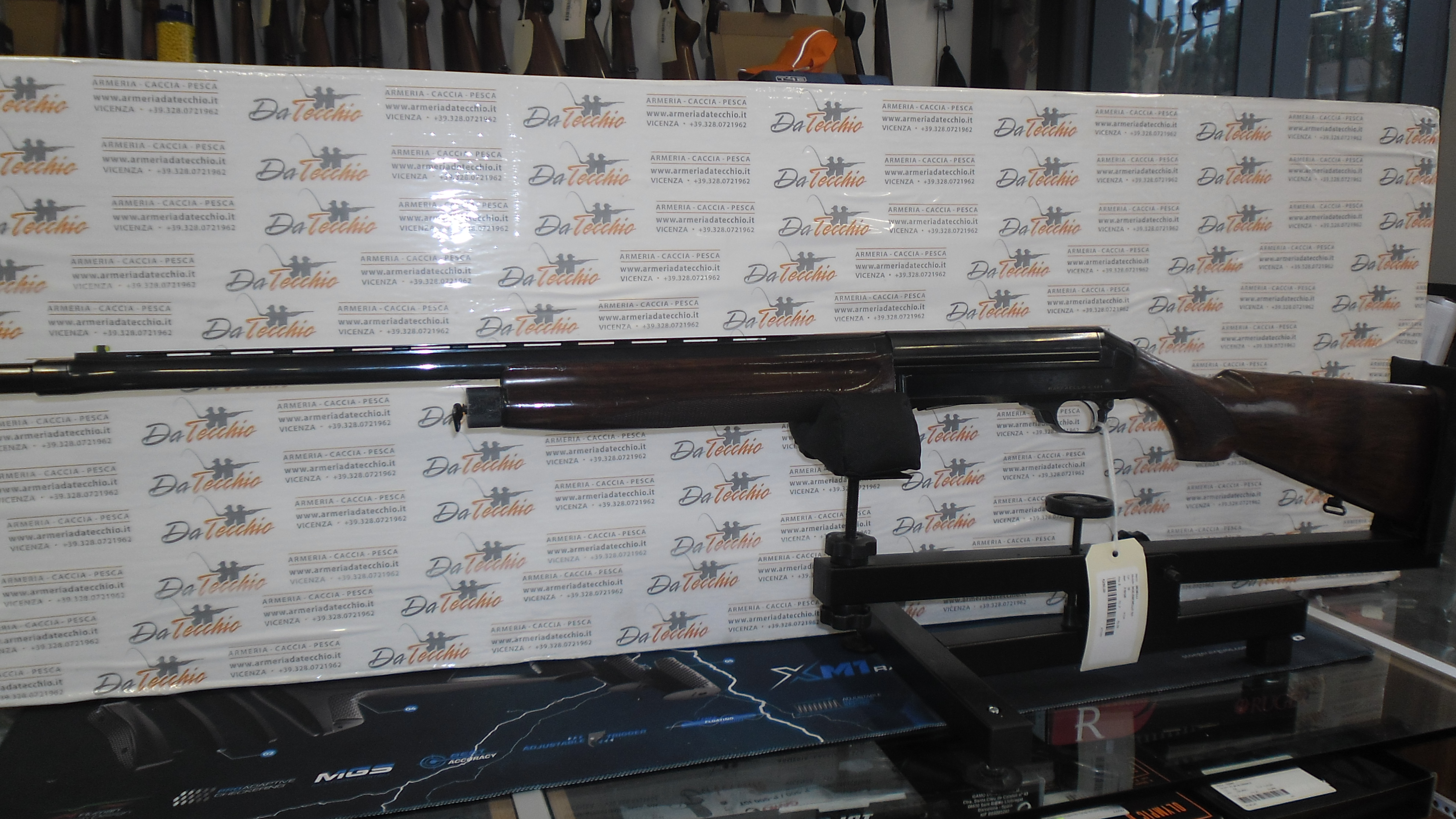 FUCILE SEMIAUTOMATICO - MARCA BENELLI - MODELLO MOD.RAFFAELLO 121 - CALIBRO 12 636
